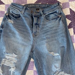 American eagle mom jeans